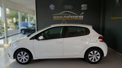PEUGEOT 208 Active 1.6 Blue 75 cv - Imagen 2