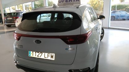 KIA SPORTAGE 1.6 MHEV BUSINESS 100KW (136CV) 4X4 - Imagen 3