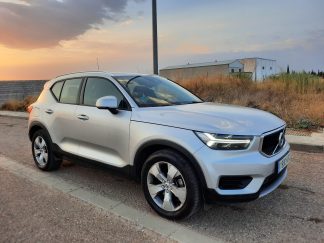 VOLVO XC40 DIESEL D4 MOMENTUM AWD AUTOMATICO 190 CV