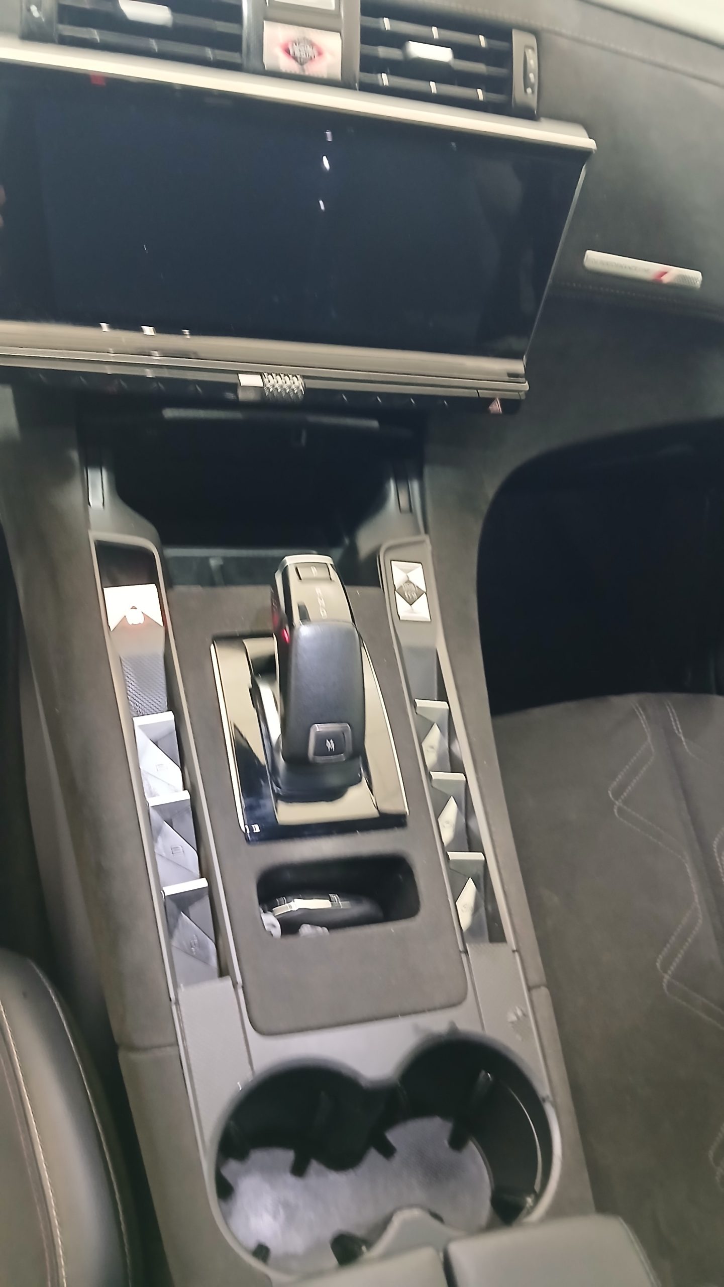 DS DS7 Crossback BlueHDi 9 130CV AT. PERF.LINE - Imagen 4