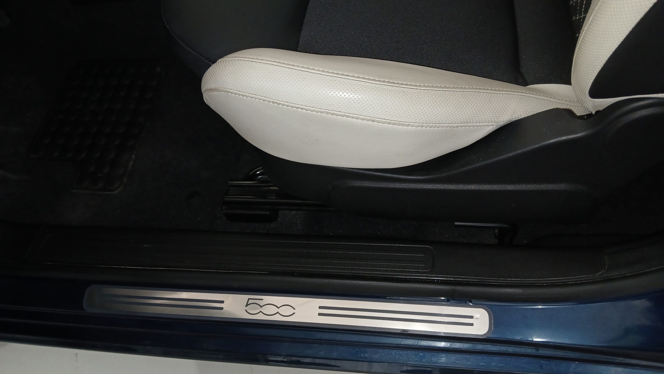 Fiat 500 Dolcevita 1.0 Hybrid 70 CV - Imagen 9