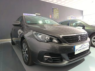 Peugeot 308 5p Style BlueHDi 130 S&S berlina con portón 130 CV 5P