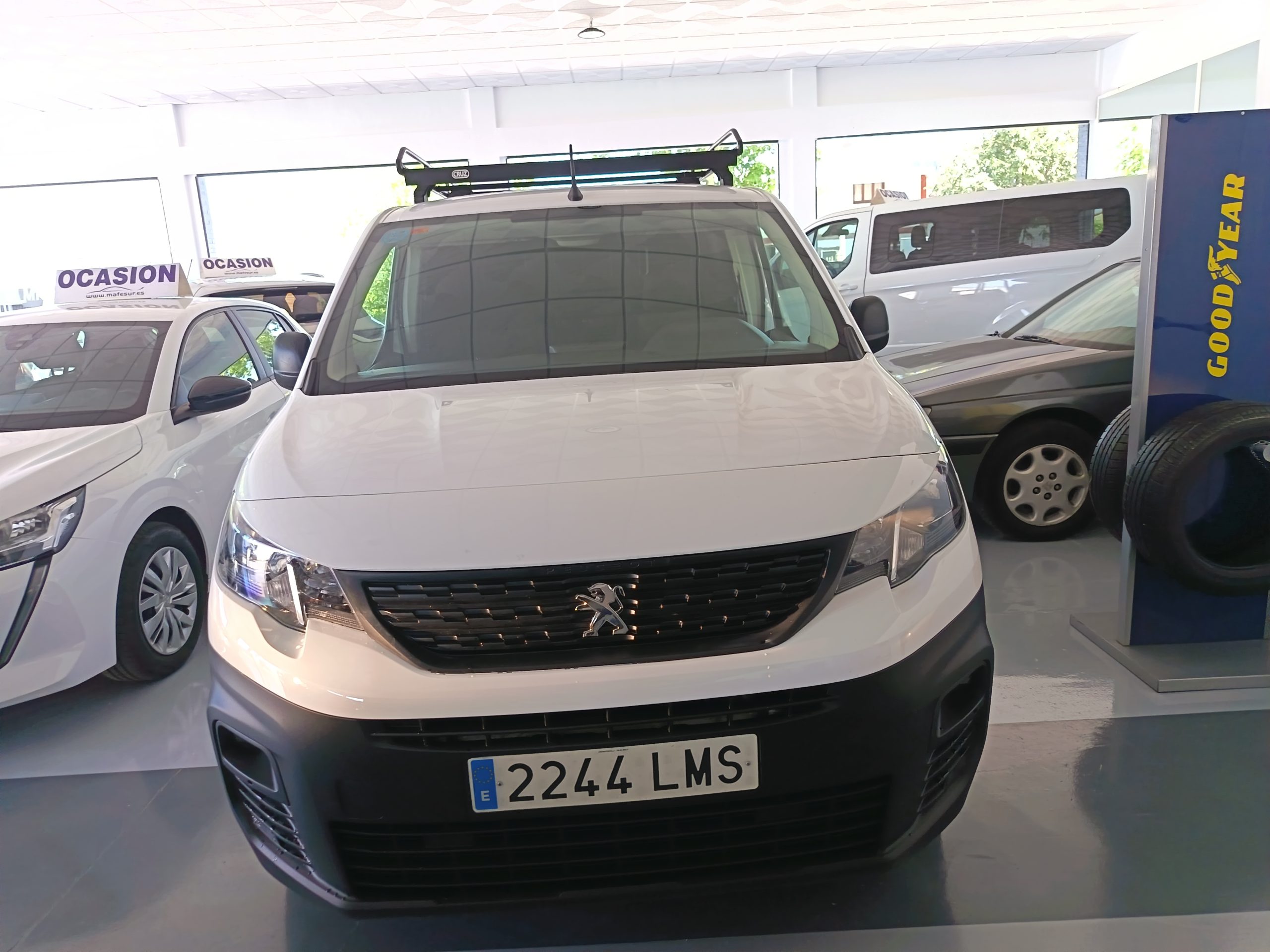 Peugeot Partner Pro Standard 1000kg BlueHDi 100 cv (copia) - Imagen 6