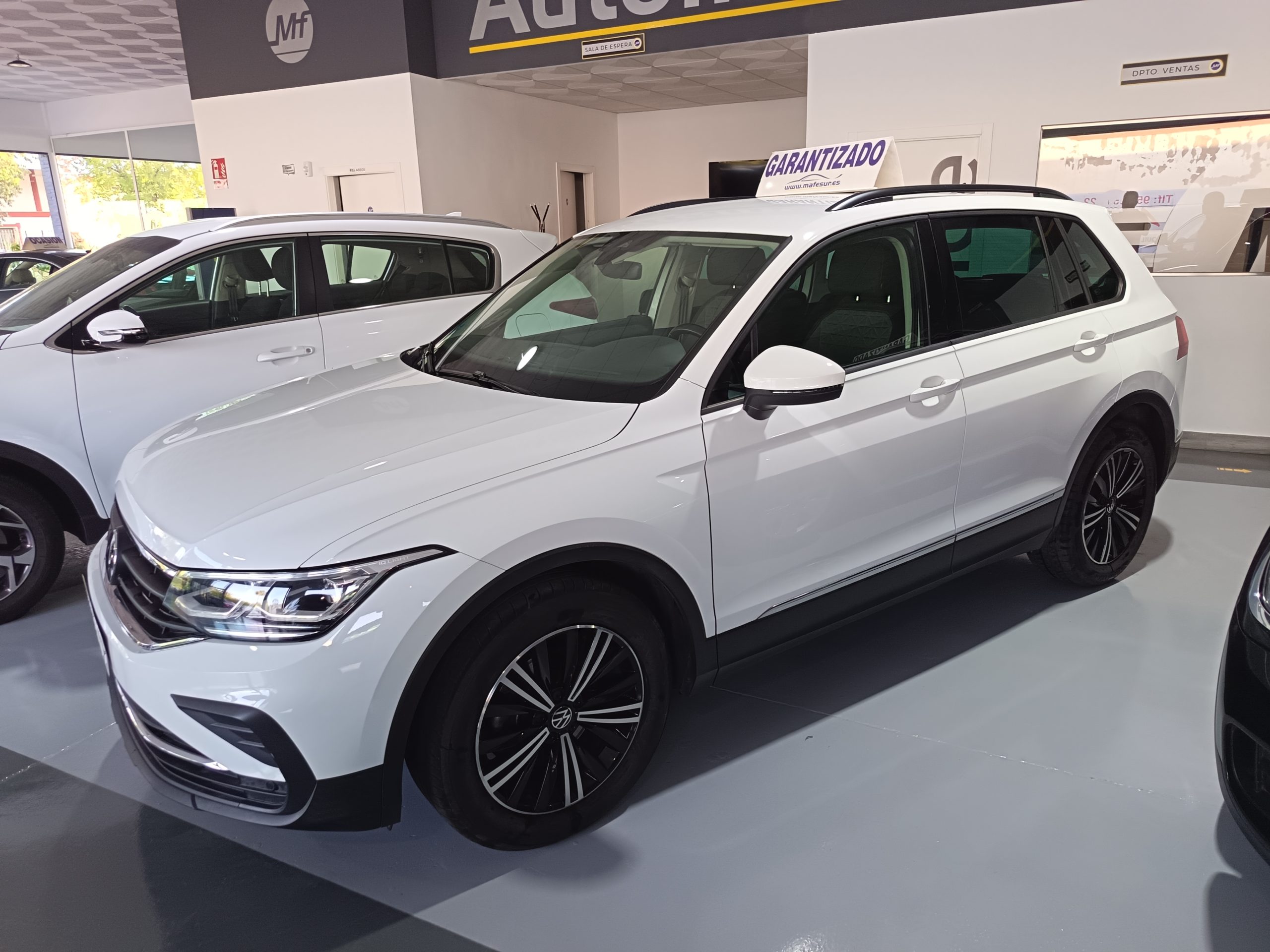 VOLKSWAGEN TIGUAN Life 2.0 TDI (150CV) DSG 5 Puertas - Imagen 7